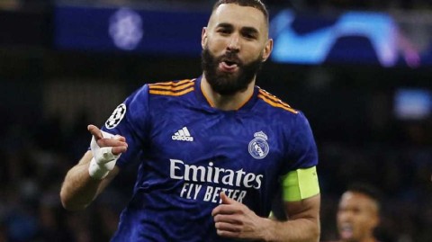 本泽马正式成为皇家马德里第一队长开启队史新篇章