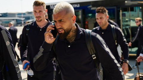 蓝黑军团出征罗马城 比达尔行色匆匆尽显大将风范