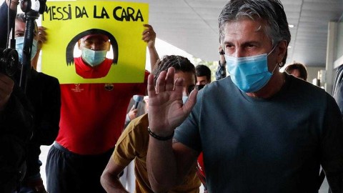 七亿违约金筑起的高墙：梅西父子与巴托梅乌的谈判僵局全记录