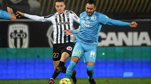 昂热主场寒夜爆冷掀翻马赛 圣诞前夕的蓝色狂想