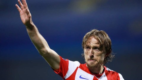 莫德里奇第九度加冕克罗地亚足球先生 格子军团的永恒指挥官