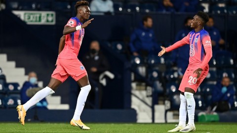 蓝军惊魂绝平 切尔西客场三球落后连扳三城