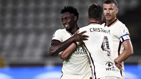 红狼客场惊魂记：哲科传射造点，罗马三球险胜都灵