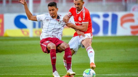 巴甲焦点战：弗鲁米嫩塞客场逆转巴西国际，积分榜形势风云突变