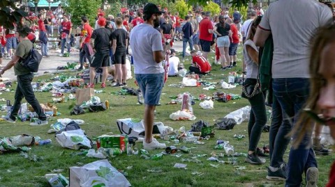 巴黎黑夜中的呐喊：欧冠决赛混乱背后的真相与抗争