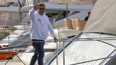 拉伊奥拉空降米兰城 神塔伊布留守曙光重现