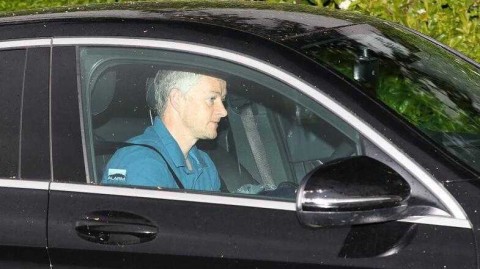 索尔斯克亚神色匆匆密会卢卡库 曼联锋霸未来成焦点