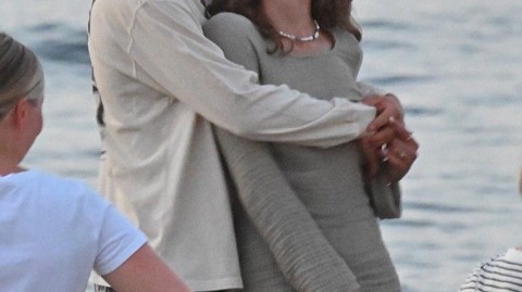 蔚蓝海岸的浪漫时刻：哈弗茨与伴侣的圣特罗佩甜蜜假期