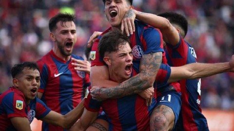 圣罗伦索主场力克博卡青年 阿根廷足球甲级联赛上演经典对决