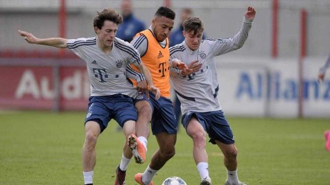 疫情阴霾下的绿茵坚守：拜仁慕尼黑严阵以待