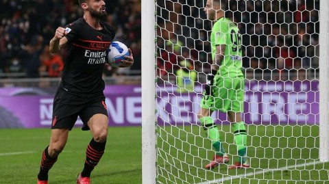 圣西罗奇迹之夜 红黑军团三球逆转维罗纳