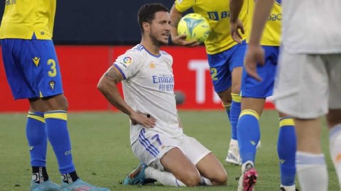 伤愈复出！阿扎尔时隔近三月重返赛场 背影坚毅再踏征程