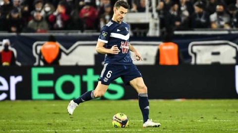 枪手铁卫归鞘 科斯切尔尼的荣耀与争议终章