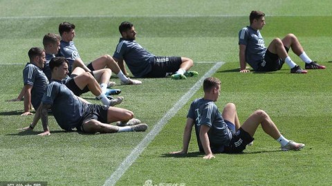 战前迷雾与冠军之心：德国队生死战前的最后备战