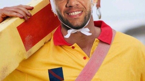 四十冠天王在线求职 阿尔维斯变身体育界最强打工人