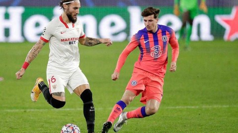 欧冠经典一战：吉鲁大四喜 切尔西客场四球横扫塞维利亚