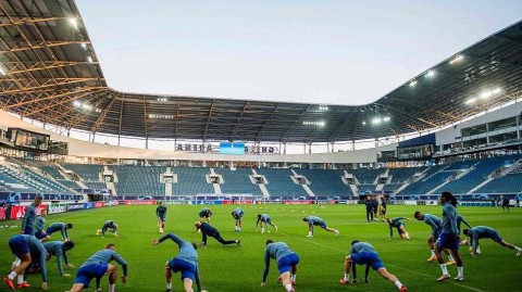 欧冠前哨：基辅迪纳摩比利时备战，客场静待“根”基动摇