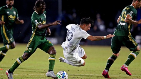 美职联回归杯激战：波特兰木材二球力克洛杉矶银河