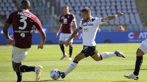 真蓝黑狂飙再现！戈麦斯闪耀督灵城，亚特兰大客场四球掀翻都灵