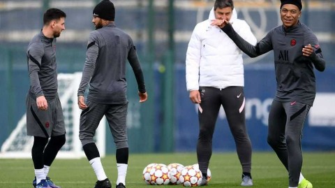 梅西内马尔领衔欢乐备战 大巴黎迎欧冠关键战