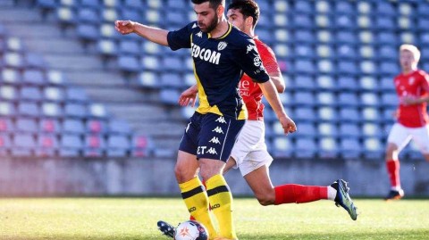 尼姆的冬日奇迹与摩纳哥的红白狂飙