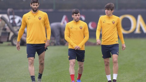 罗马城迷雾中的“红狼”欧联杯淘汰赛前最后冲刺