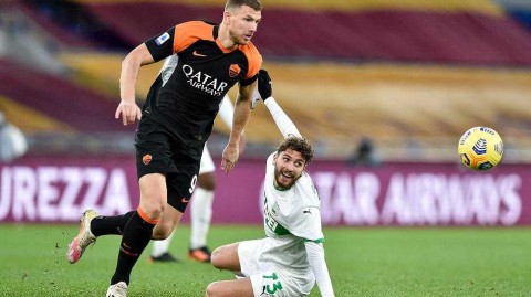 暴雨中的奥林匹克：十人罗马与萨索洛的疯狂平局