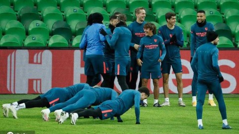 欧冠决战前夜：塞维利亚在克拉斯诺达尔的最后演练