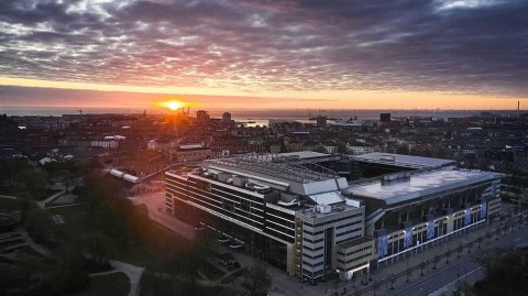 北欧足球圣殿的夏日童话：帕肯球场静候欧洲杯