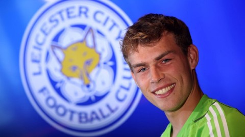 蓝狐新盾赫尔曼森英伦启航