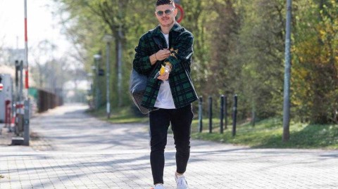 疫情下的空场独白：云达不莱梅的保级救赎之路