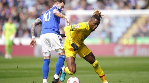 狐狸城力擒雄鹰 关键胜利锁定三分