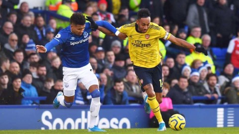 古迪逊公园的冬日暖阳：安切洛蒂与阿尔特塔的别样重逢