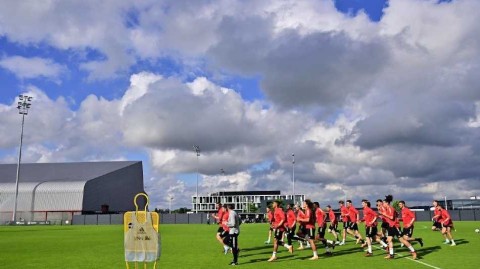 比利时黄金一代绿茵秣马 欧国联赛前最后冲刺