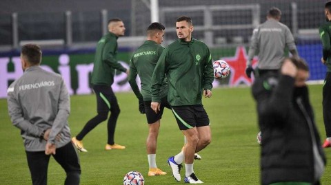 欧冠大战前夜：费伦茨瓦罗斯队都灵严寒中的最后一练