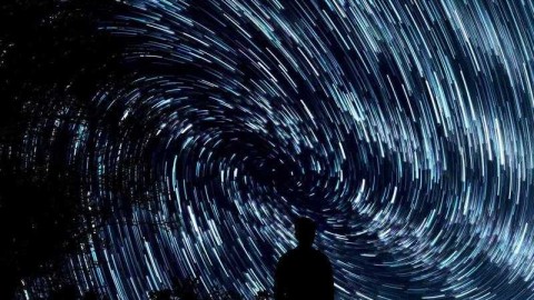 疫情下的温暖旗帜：马竞全队减薪七成，只为保障普通员工