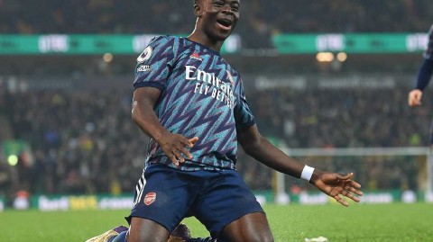 枪手客场大捷萨卡闪耀  五球完胜金丝雀稳固前四