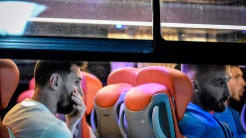 梅西第八次中国行：北京酒店外的蓝白海洋与十九年的等待