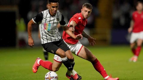 德比烽火友谊为桥 森林郡队激战成和