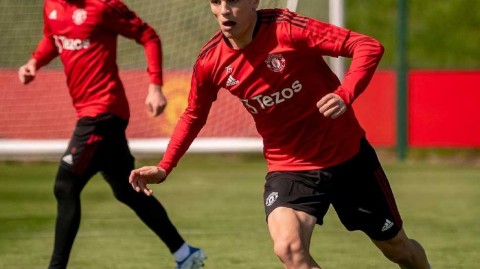 红魔备战关键战，众将回归卡灵顿