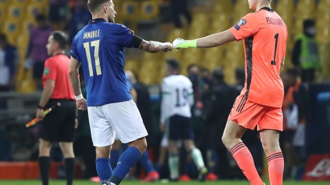 蓝衣军团帕尔马奏凯，意大利2-0轻取北爱尔兰迎来世预赛开门红