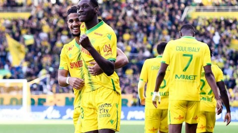 法甲经典对决战报：南特主场激战斯特拉斯堡，进球大战定格三比二