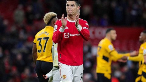 梦剧场之夜红魔失蹄 C罗哑火狼队终破四十二载魔咒