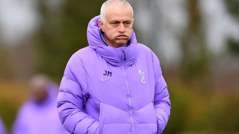 疫情下的“狂人”之错：穆里尼奥为户外训练违规致歉