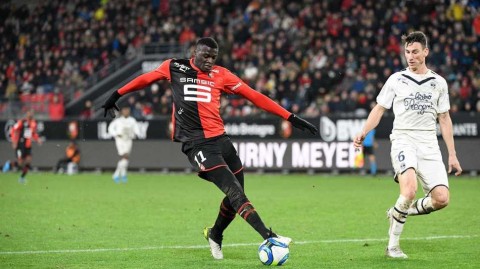 法国锋线游侠转战中东：尼昂租借加盟吉达阿赫利