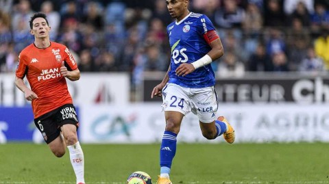 斯特拉斯堡主场四球狂胜洛里昂，迪亚洛双响闪耀梅纳乌球场