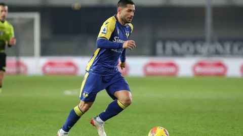 维罗纳与佛罗伦萨激战终场不分胜负 拉萨尼亚破门卡斯特罗维利救主