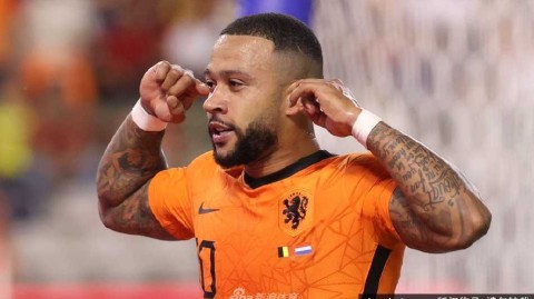 德佩超越传奇加冕荷兰队史射手王巴西俱乐部暖心致敬