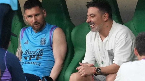 球王驾临新工体 阿根廷队赛前训练气氛轻松