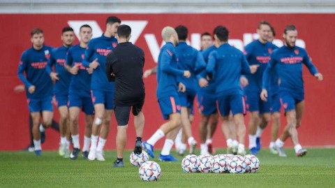 枕戈待旦：塞维利亚众将备战欧冠关键战役